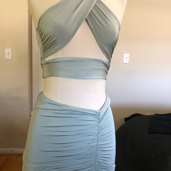 Skirt Set With DIY Halter Top - Picture 2 of 2